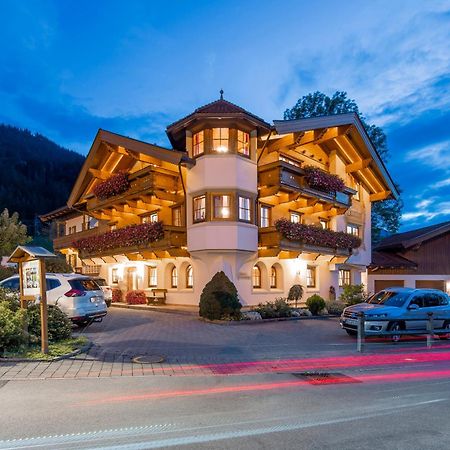 Gaestehaus Brantlhof Zimmer Und Ferienwohnungen In Going Am Wilden Kaiser Экстерьер фото