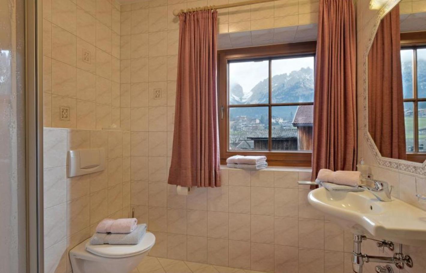 Gaestehaus Brantlhof Zimmer Und Ferienwohnungen In Going Am Wilden Kaiser Номер фото