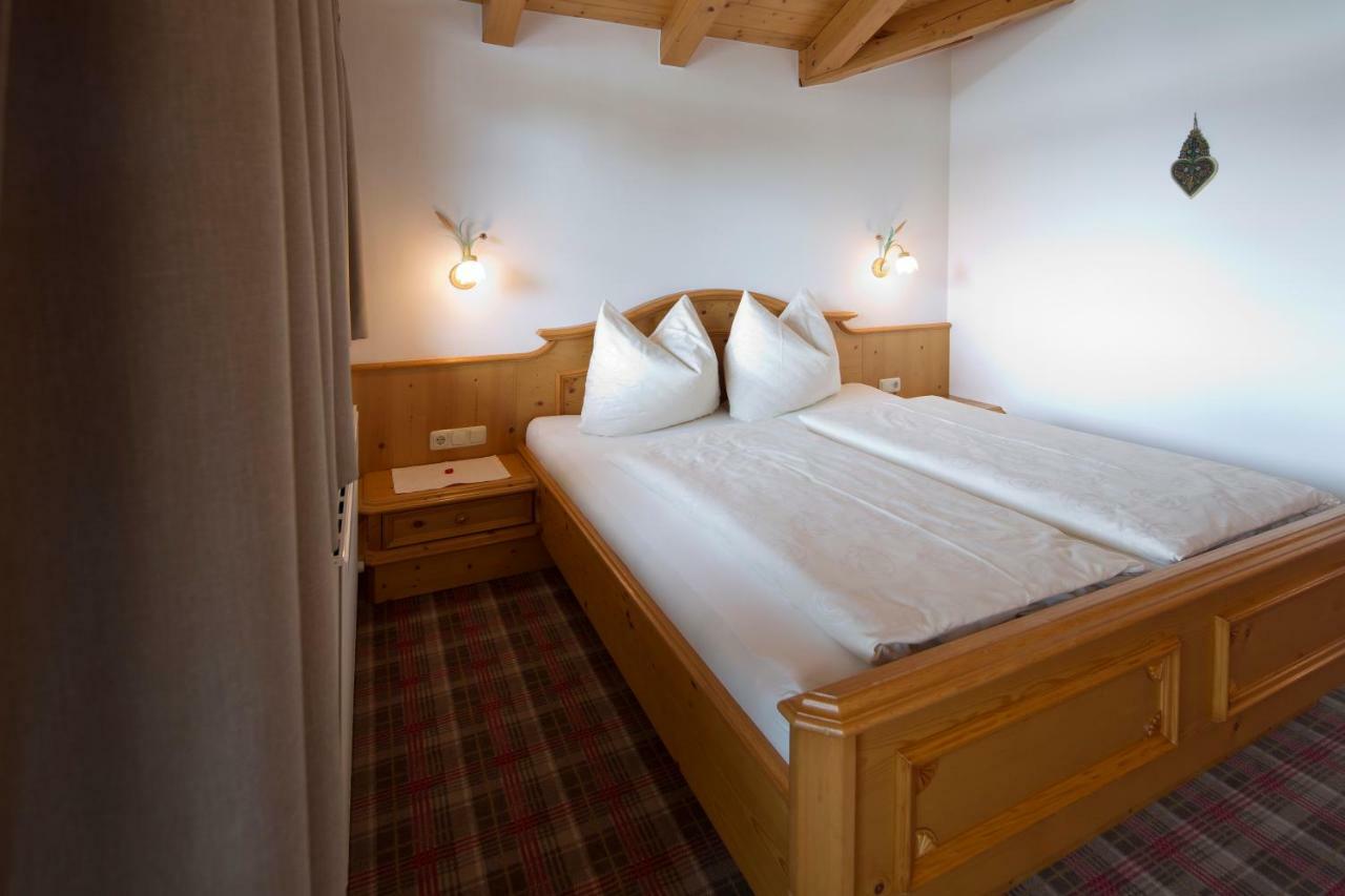 Gaestehaus Brantlhof Zimmer Und Ferienwohnungen In Going Am Wilden Kaiser Экстерьер фото